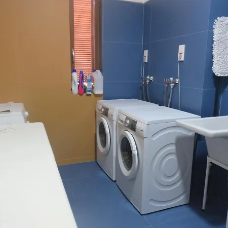 Hostel Ecoalbergue La Mola