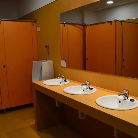Hostel Ecoalbergue La Mola *